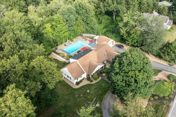 905 West St, Leominster, MA 01453