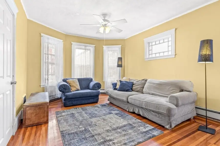 21 Washburn Ave #2, Cambridge, MA 02140 - #3