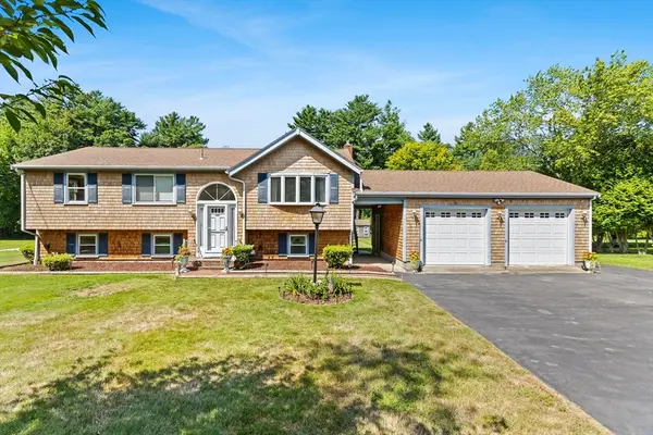 360 W Washington St, Hanson, MA 02341