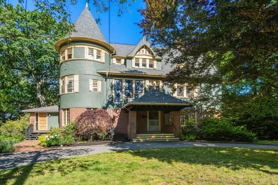 379 Central, Auburndale, MA 02466 - #2