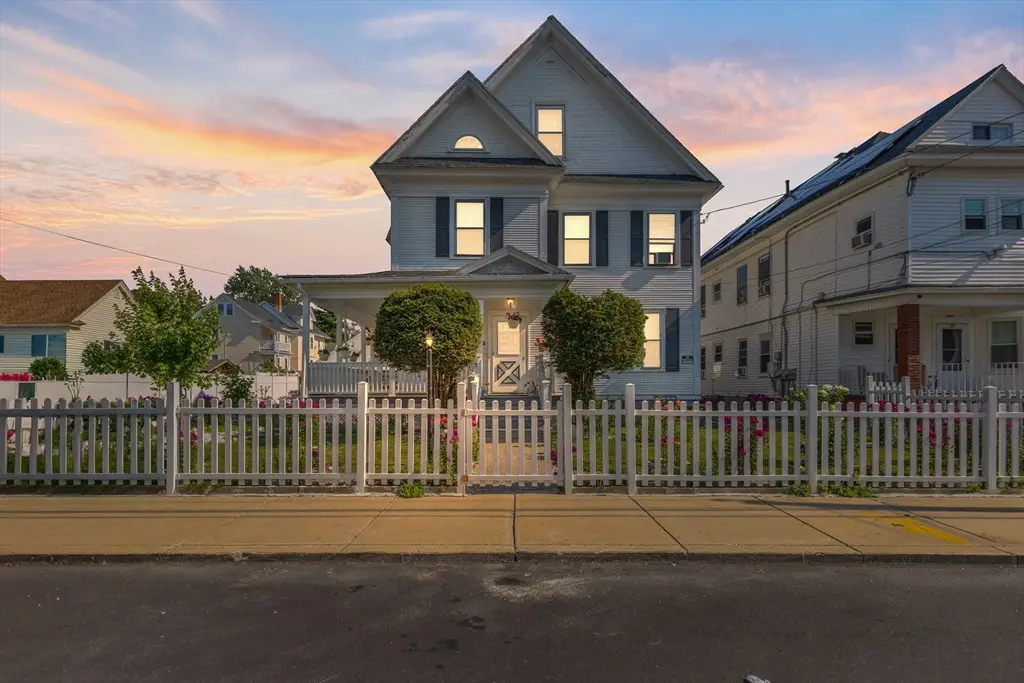 16 Logan St, Lawrence, MA 01841 - #1