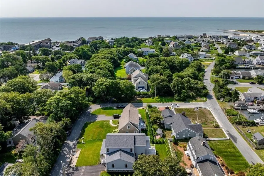 29 Parkers Neck Road, South Yarmouth, MA 02664 - #2