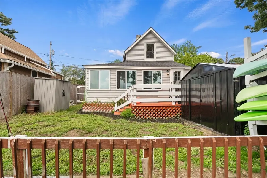 35 Ocean Ave, Halifax, MA 02341 - #3