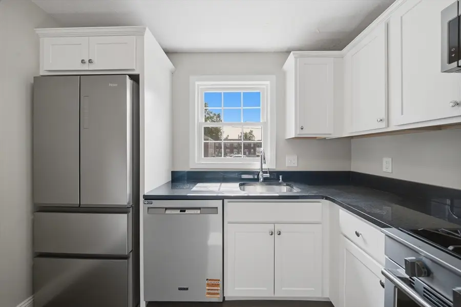 1582 Memorial Ave #1B, West Springfield, MA 01089 - #3