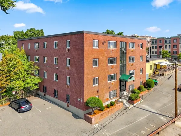 326 Broadway #9, Somerville, MA 02145