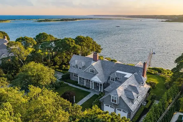 47 Sunset Point, Barnstable, MA 02655