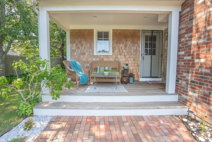 1 Bayberry Rd, West Yarmouth, MA 02673 - #3