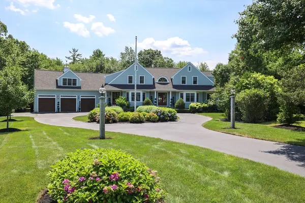 67 Ox Pasture Ln, Cohasset, MA 02025