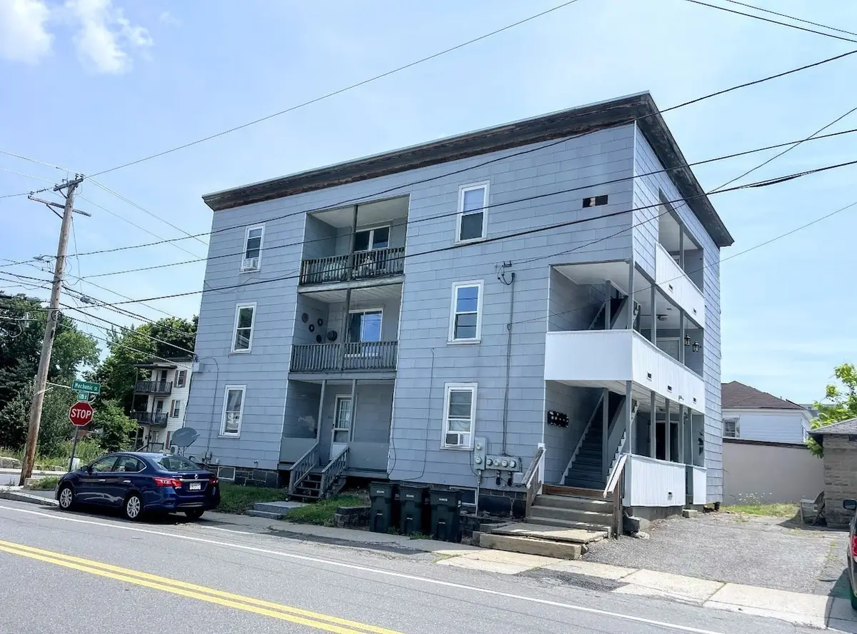 223 Mechanic St, Leominster, MA 01453 - #1