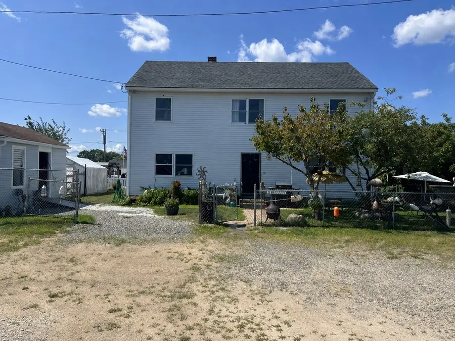 10 Brissette Avenue, Salisbury, MA 01952 - #3