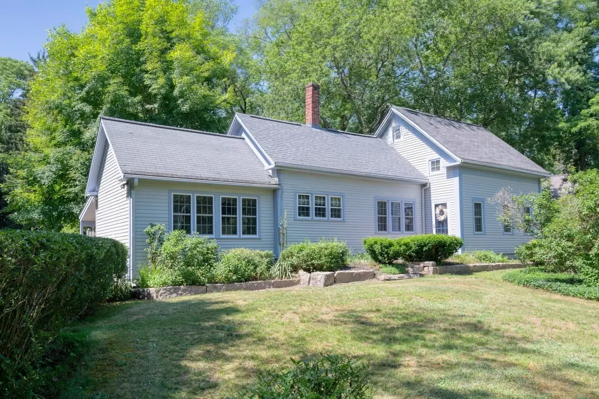 219 Tremont St, Carver, MA 02330 - #1