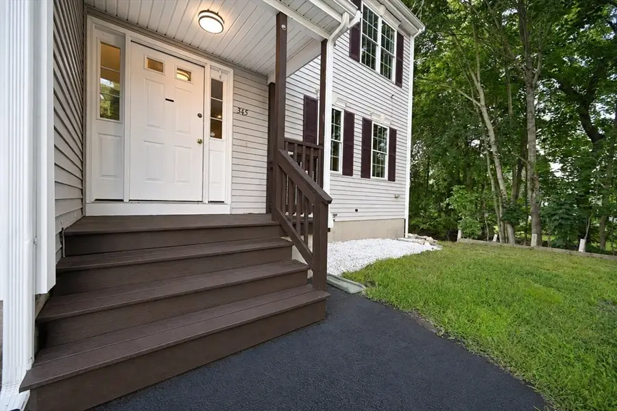 345 Laurel St, Bridgewater, MA 02324 - #2