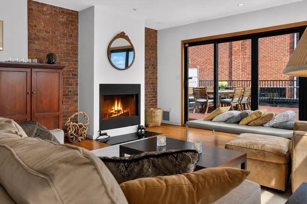 950 Dorchester Ave #301, Boston, MA 02125 - #1