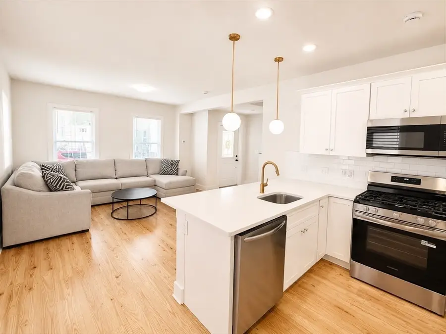 17-19 Clarence St, Boston, MA 02119 - #2