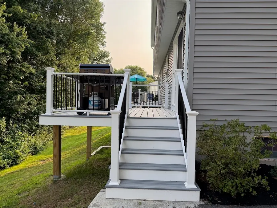 107 Hayward St #107, Franklin, MA 02038 - #3
