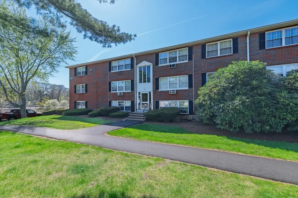 2 Tara Dr #11, Weymouth, MA 02188 - #1