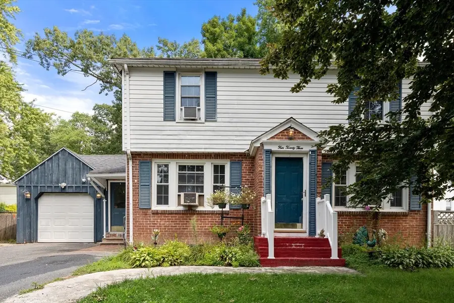 423 Tiffany St, Springfield, MA 01108 - #2