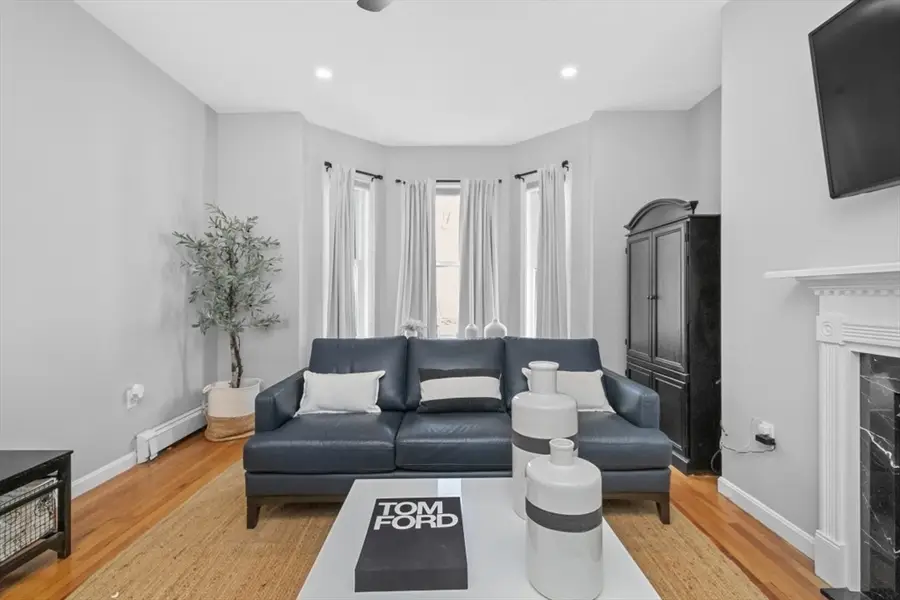 595 East 4th St #1, Boston, MA 02127 - #3
