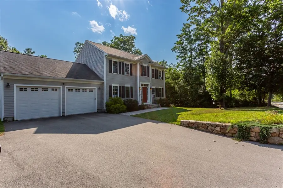590 Front St, Marion, MA 02738 - #2
