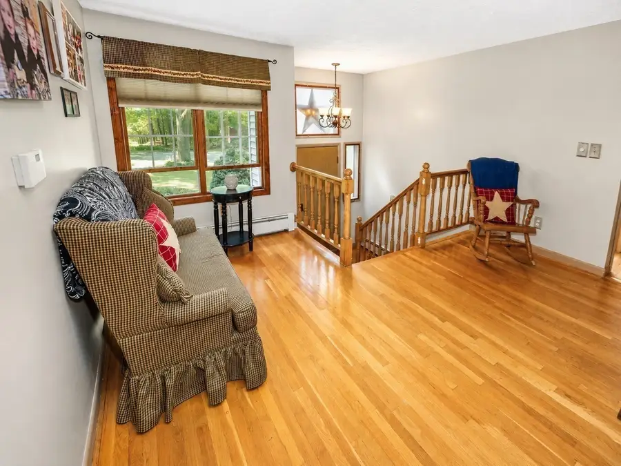 137 Wilson St, Spencer, MA 01562 - #2