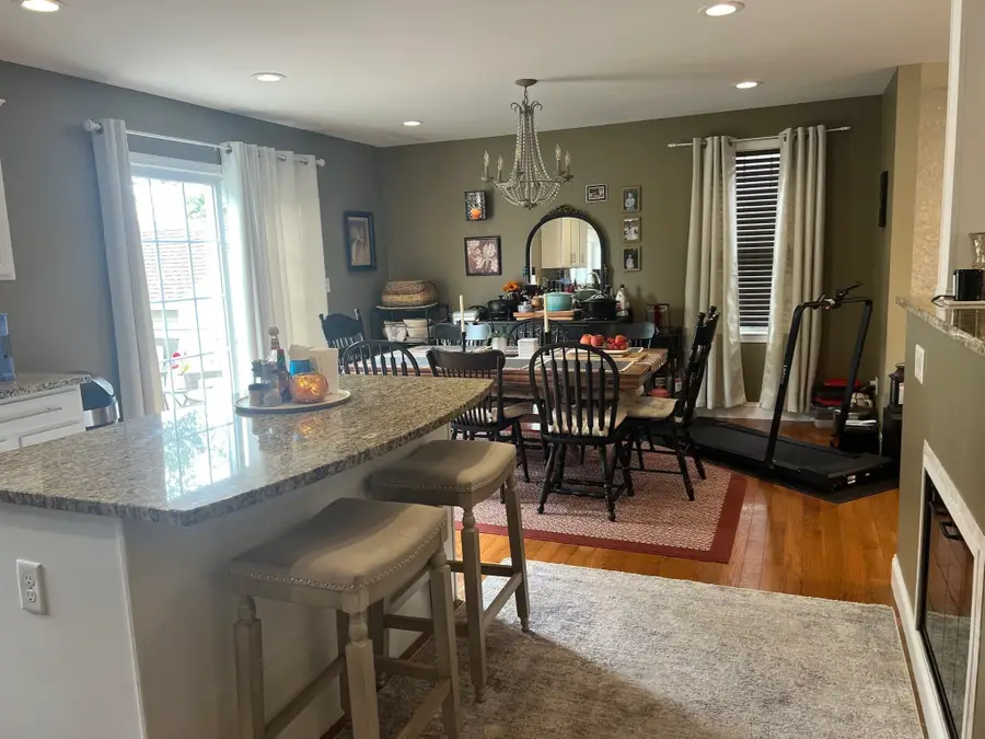 609 Detroit St, Fall River, MA 02721 - #2