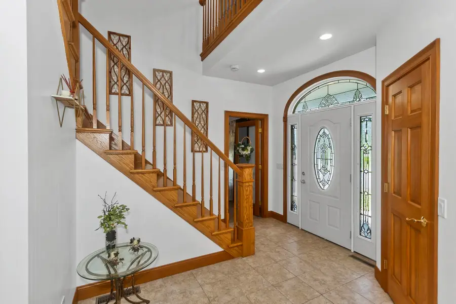 27 Landing Dr, Chicopee, MA 01020 - #2