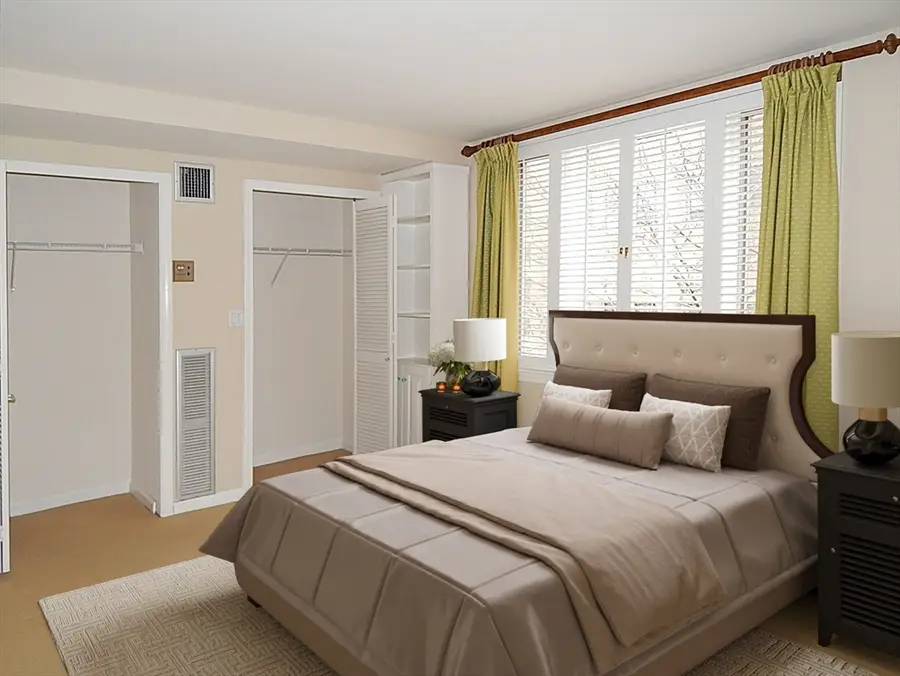 10 Rogers #211, Cambridge, MA 02142 - #2