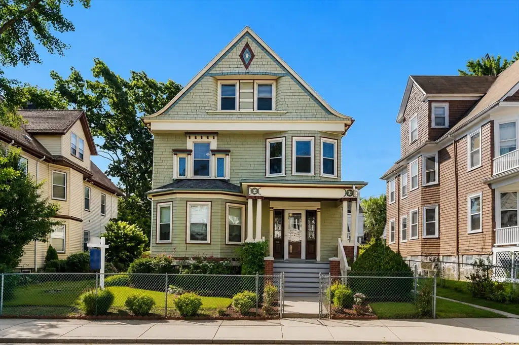 54 Tonawanda St, Boston, MA 02124 - #1