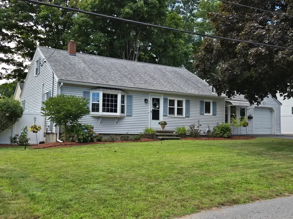 14 Ridgewood Circle, Lawrence, MA 01843 - #1
