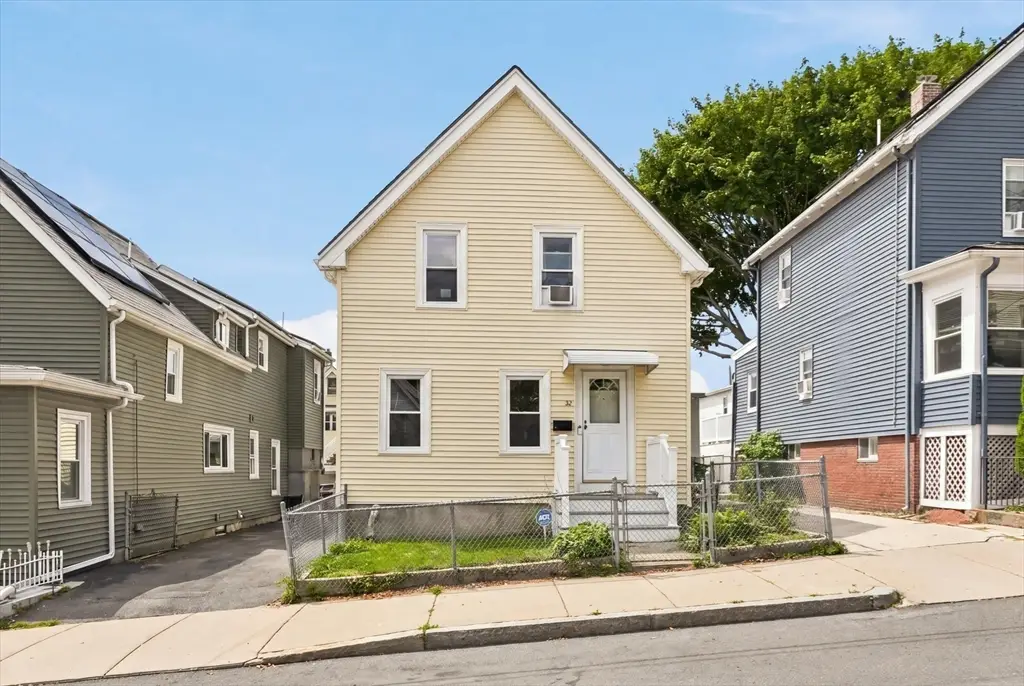 32 Villa Ave, Everett, MA 02149 - #1