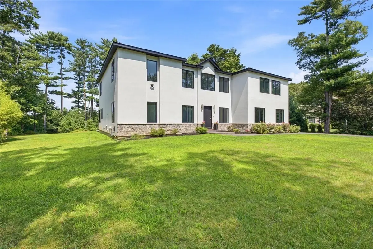 3 Kestrel Wy, Carver, MA 02330 - #1
