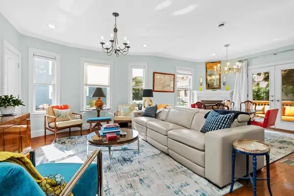 264 East Cottage #1, Boston, MA 02125