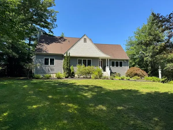 36 Bluefield Road, Ashburnham, MA 01430