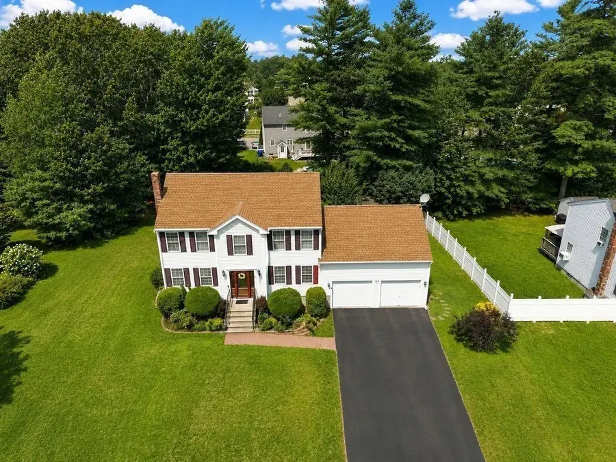 35 Meeshawn Ave, East Taunton, MA 02718 - #2