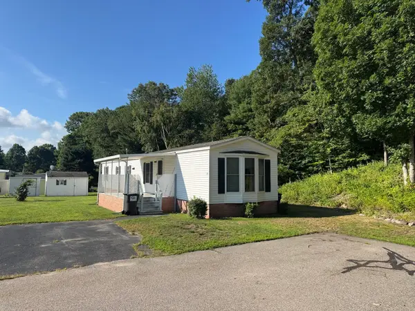 160 Washington Street #57, Plainville, MA 02762
