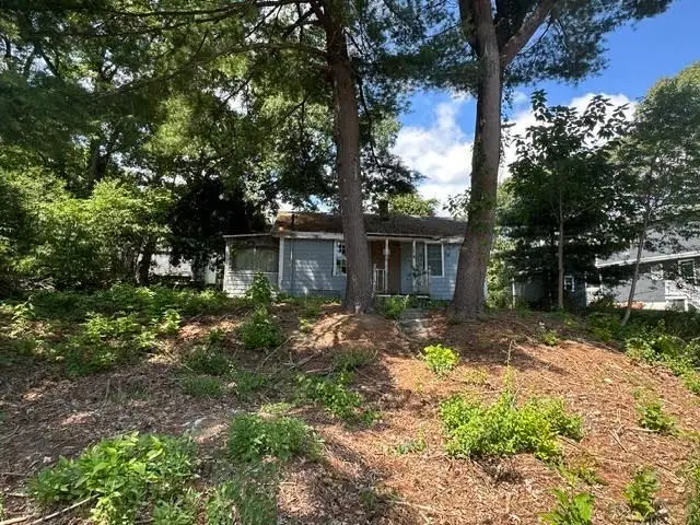 11 Evergreen Rd, Attleboro, MA 02703 - #3
