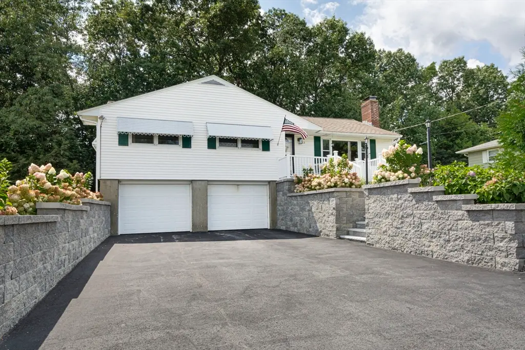 23 Mary Ann Dr, Worcester, MA 01606 - #1