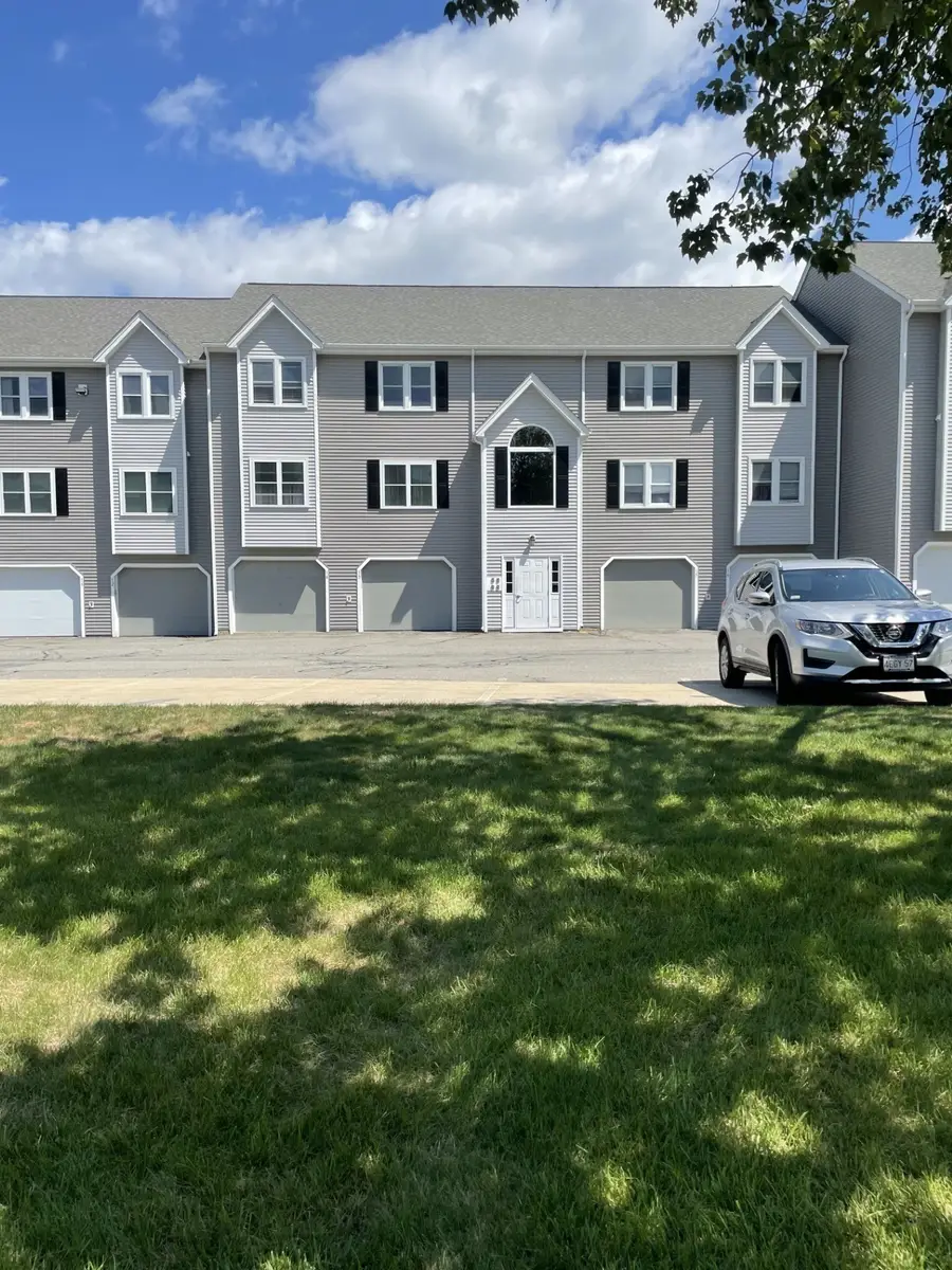 74 Tennis Plaza Road #15, Dracut, MA 01826 - #2