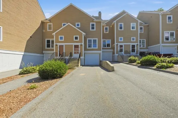 84 Camelot Drive #84, Worcester, MA 01602