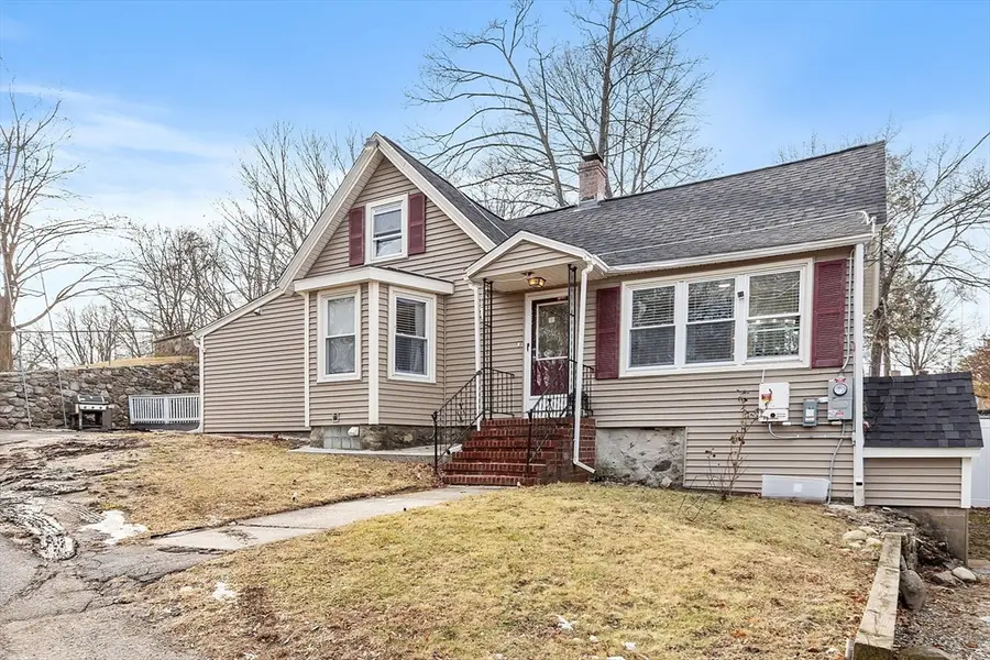 2 Grove St, Methuen, MA 01844 - #3