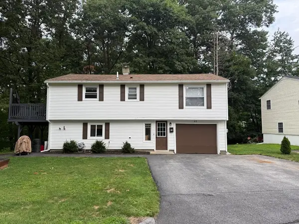 62 Piehl Ave, Worcester, MA 01606