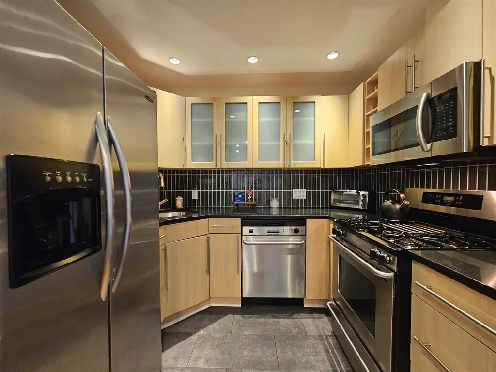 55 Broadlawn Park #16B, Chestnut Hill, MA 02467 - #1
