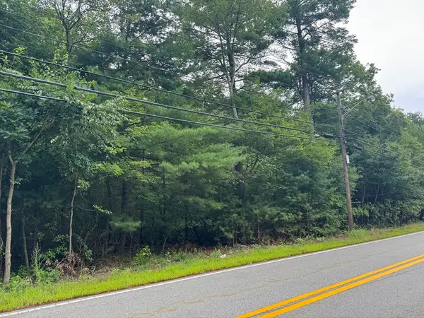 2034 County Street (lot 4), Taunton, MA 02718