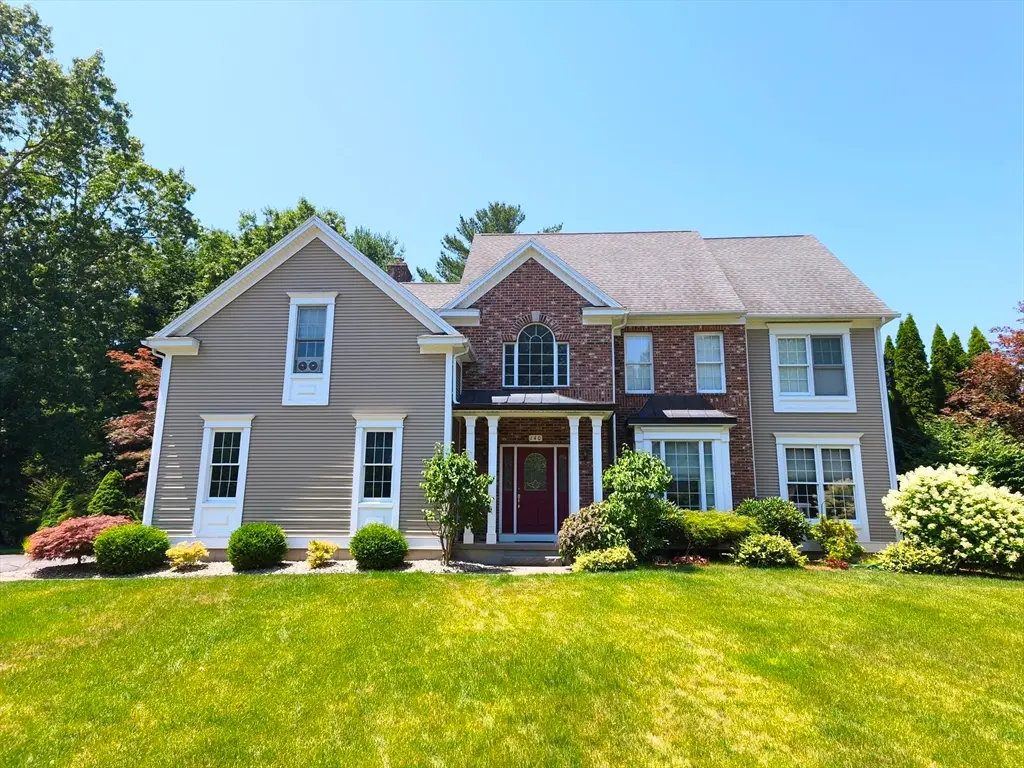 140 Wildflower Cir, Westfield, MA 01085 - #1