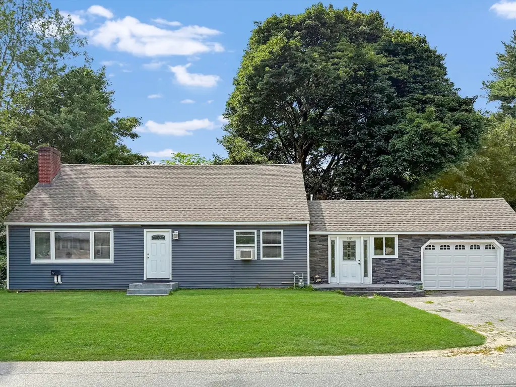 188 Oak St, Methuen, MA 01844 - #1