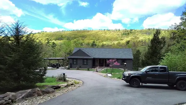 12 Butterworth Road, Royalston, MA 01368