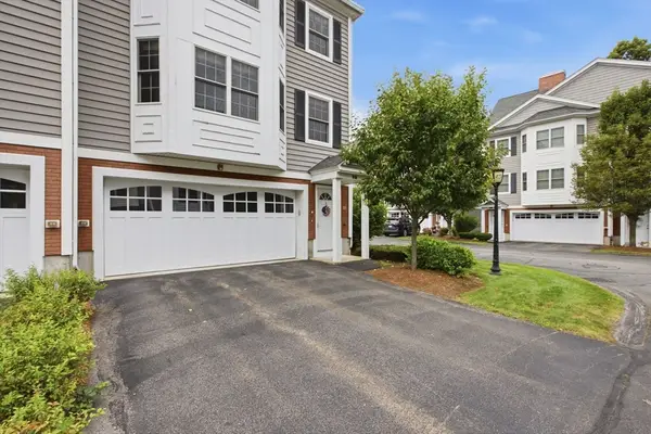 1975 Middlesex St #19, Lowell, MA 01851