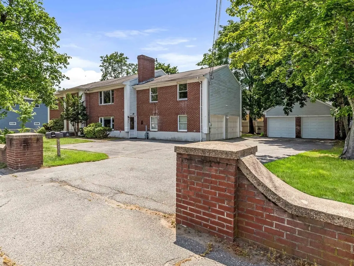 11 Main St, Wilmington, MA 01887 - #1