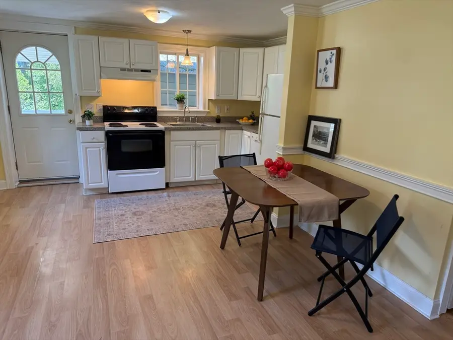 8 Warren Road, Auburn, MA 01501 - #3