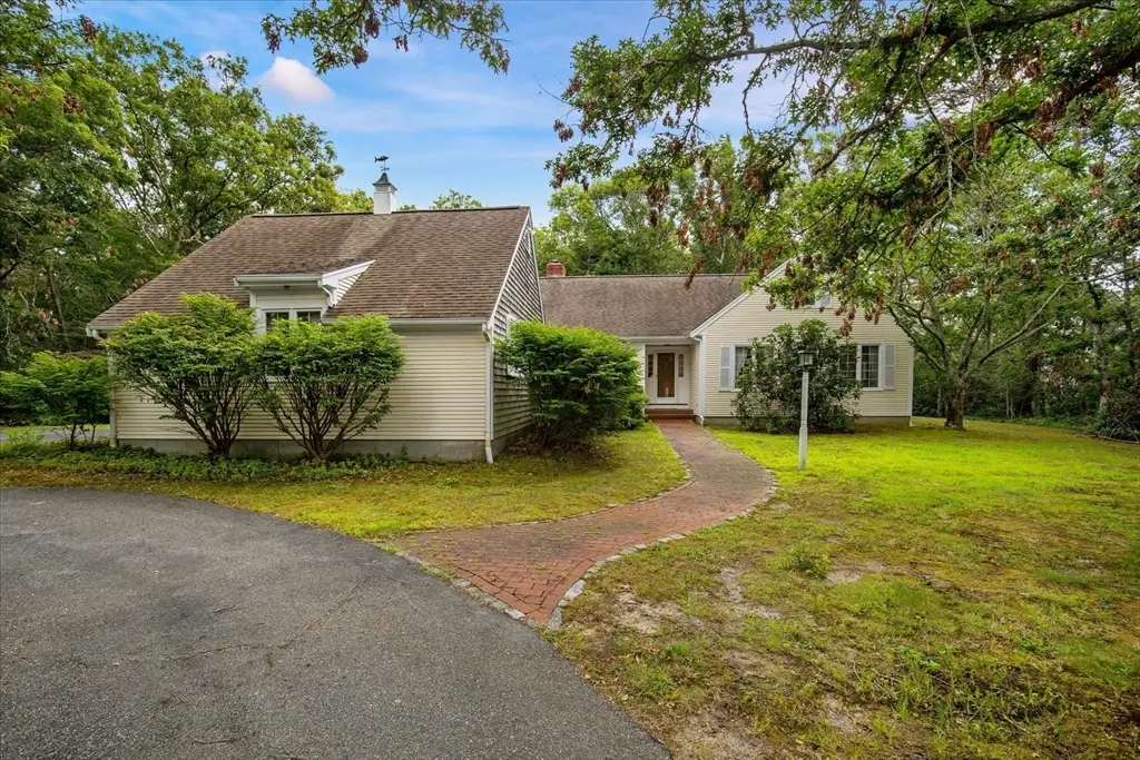 4 Woodspring Farm Ln, Sandwich, MA 02563 - #1